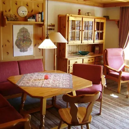 Cozy Holiday With Oven 18km From Oberstaufen 別荘